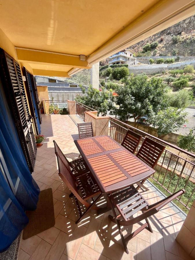 Sapore Di Sale, Capo D'Orlando Apartment Luaran gambar